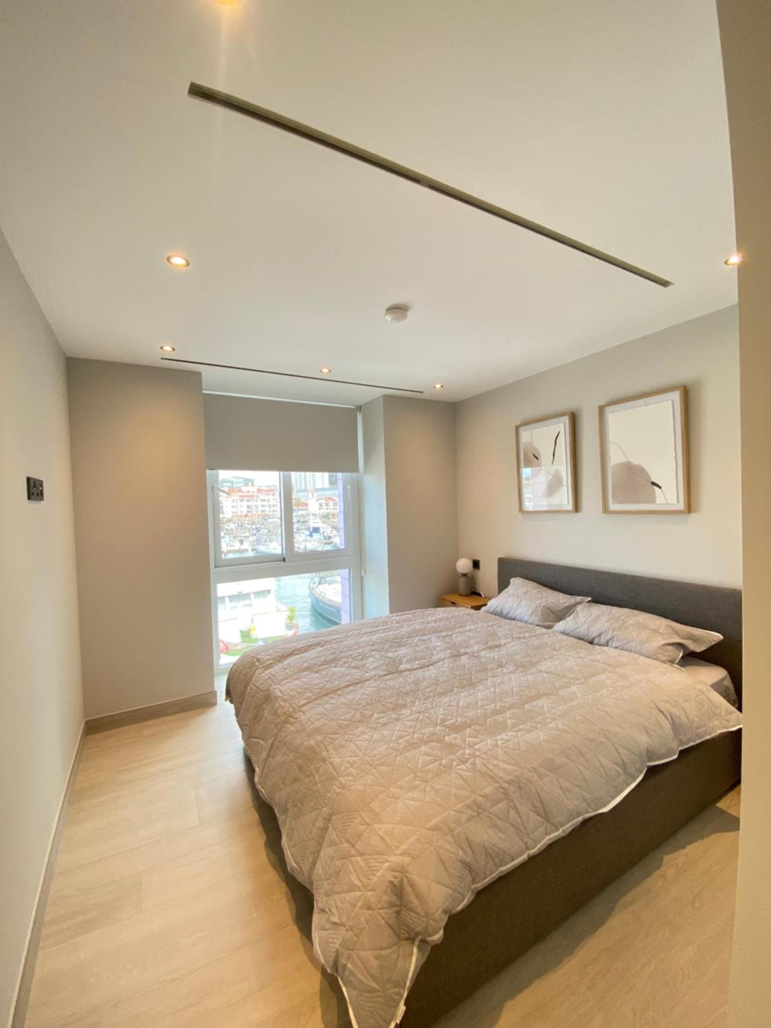 Deluxe Marina View Seafront Gibraltar Stay Bagian luar foto