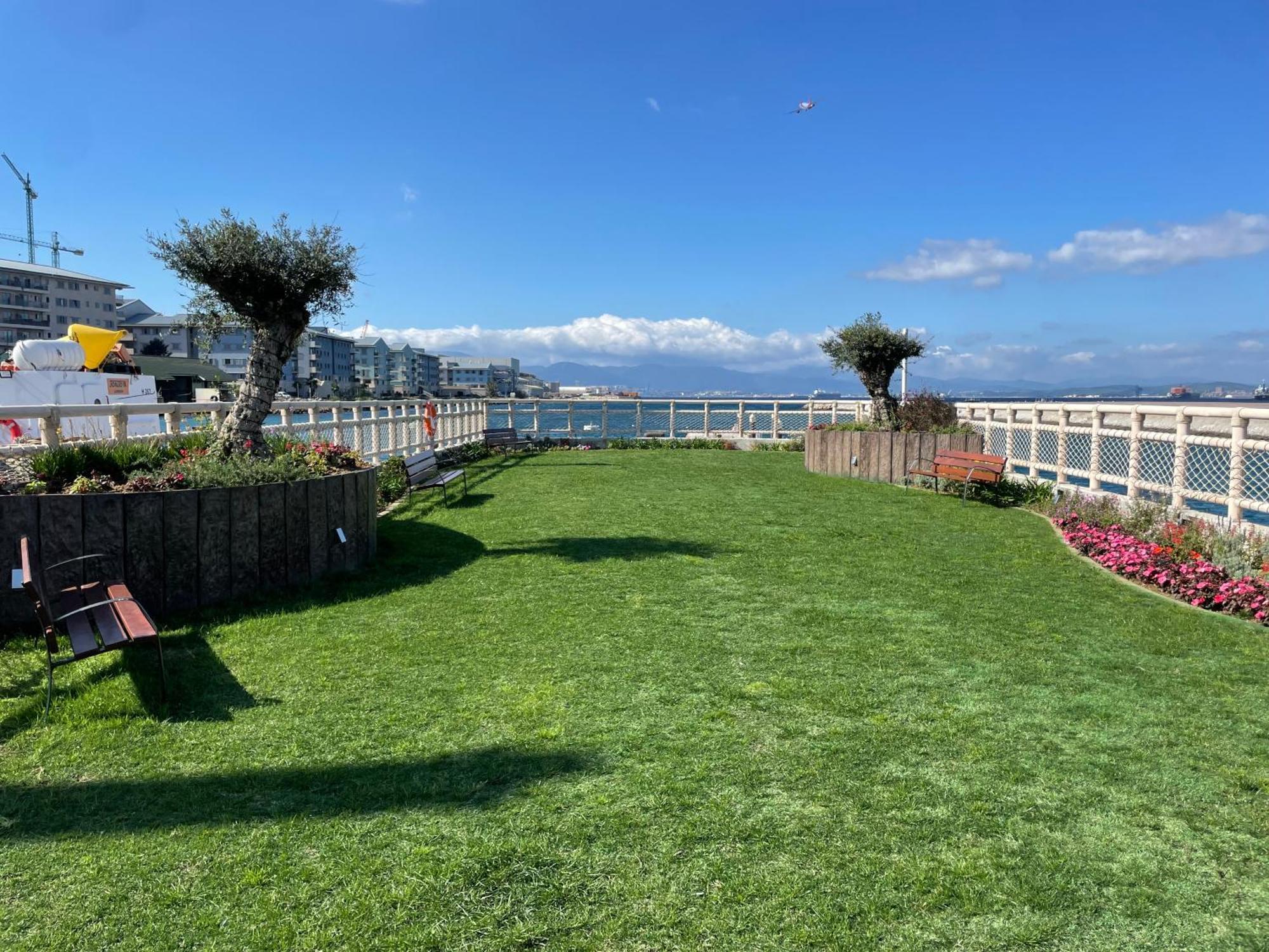 Deluxe Marina View Seafront Gibraltar Stay Bagian luar foto