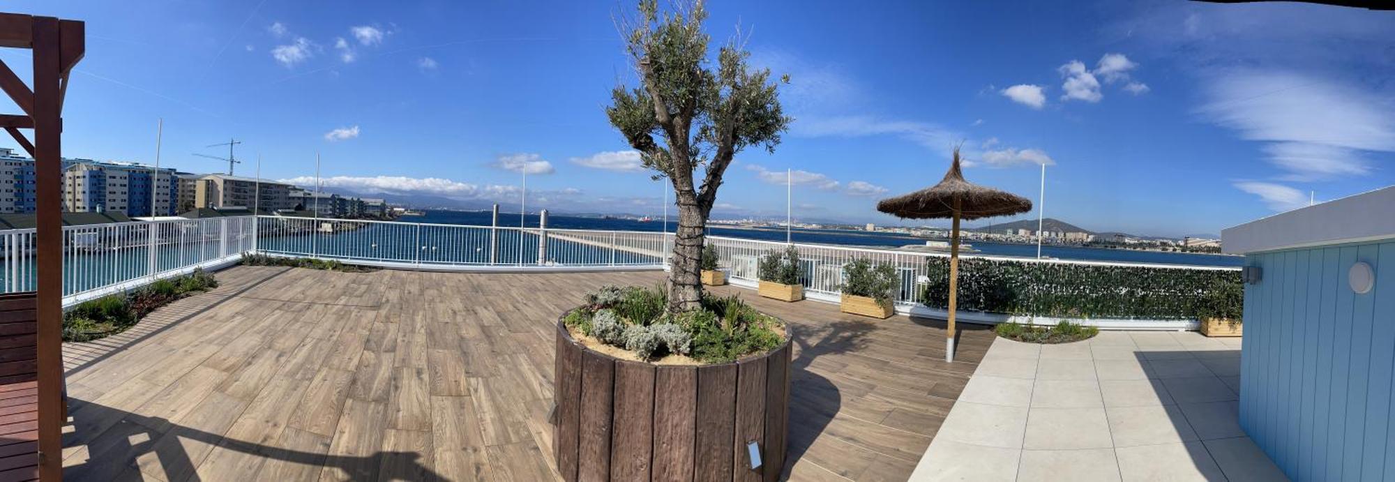 Deluxe Marina View Seafront Gibraltar Stay Bagian luar foto