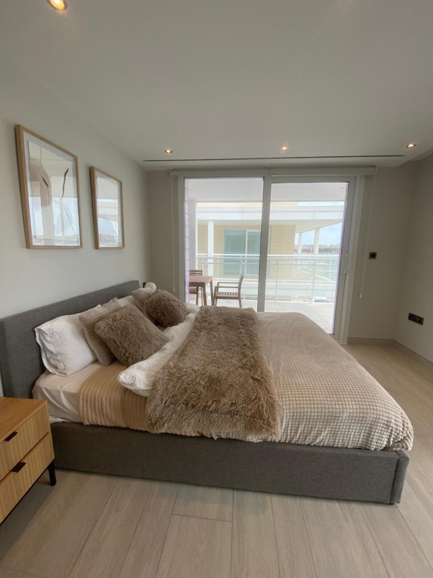 Deluxe Marina View Seafront Gibraltar Stay Bagian luar foto